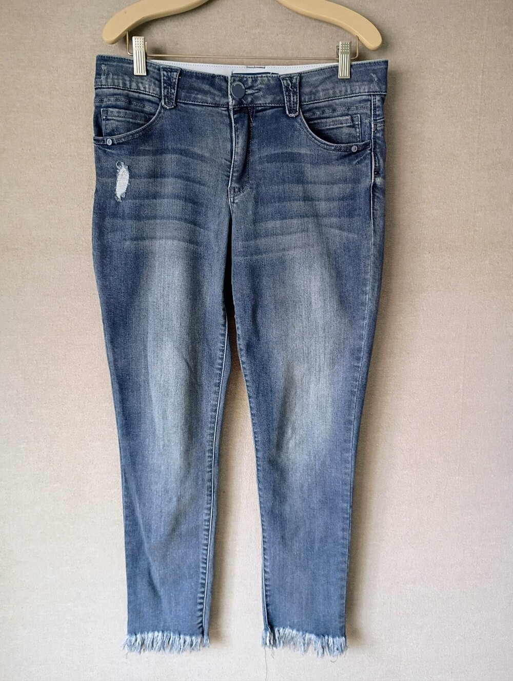 Democracy Ab Technology Ankle Skimmer Light Wash Jeans Size 8